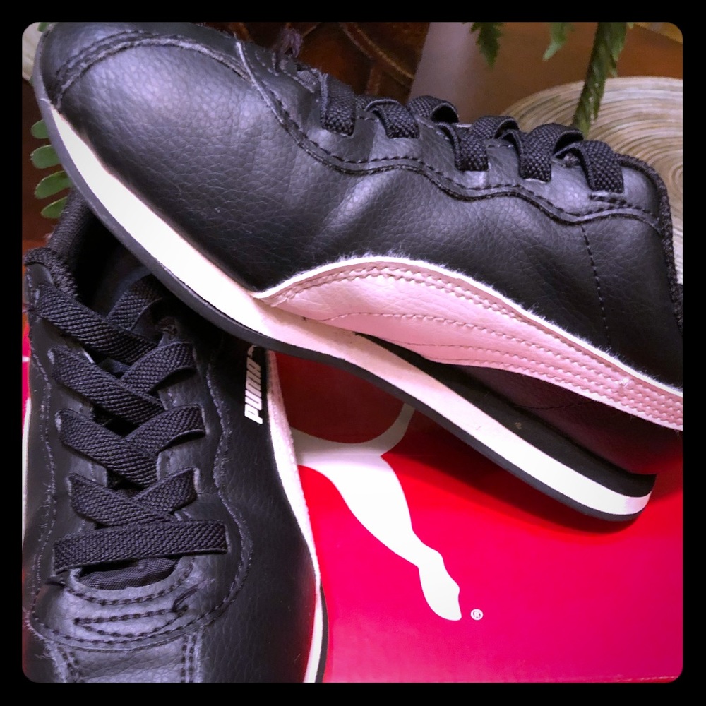 Boys Puma Sneakers